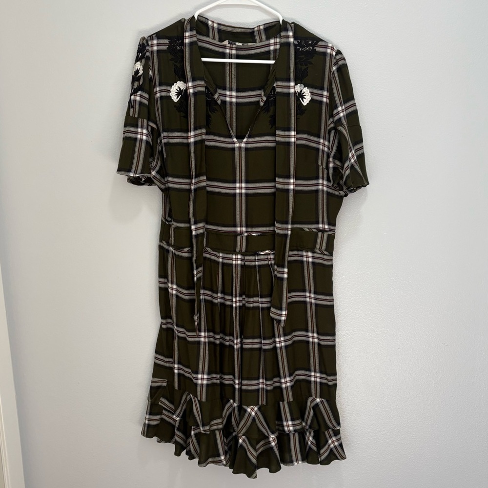 Ranna Gill Green and White Casual Dress
